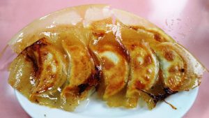 名物羽根付き焼き餃子