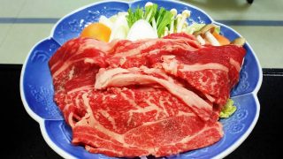 夕食の霜降り牛|かみのやま温泉 別館ふじや旅館<山形県>