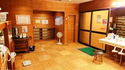 大浴場の脱衣場｜春日井