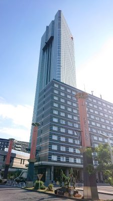 ホテル外観(遠景)|アパホテル&リゾート〈東京ベイ幕張〉
